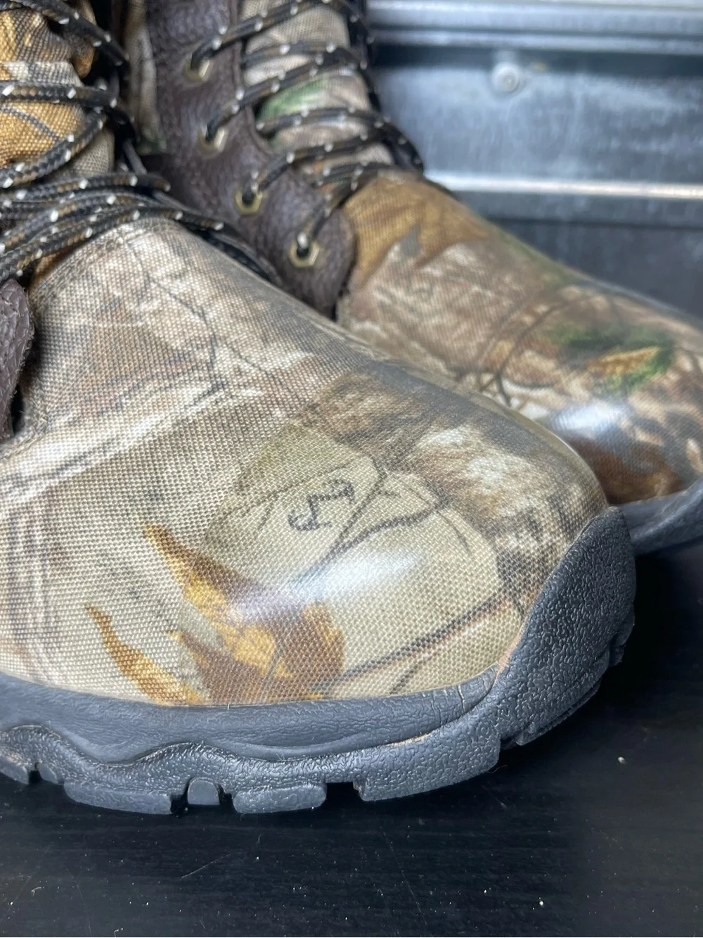 Herman Survivors Mens Size 9 Camo Hunting Boots 3M Thinsulate Waterproof
